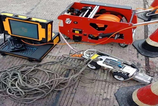 临潭CCTV管道检测机器人